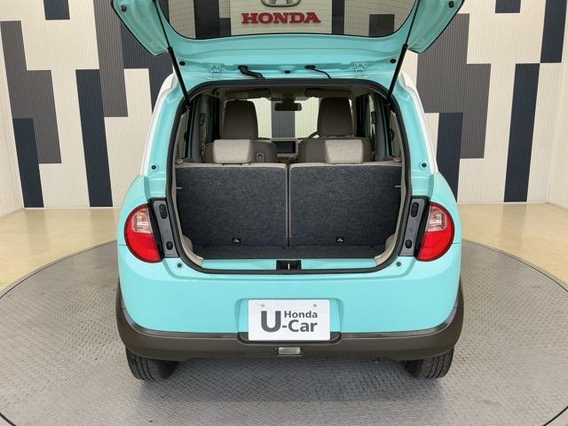 ラゲッジスペースは日常使う分には充分な広さです。