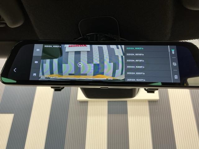 Ｎ－ＯＮＥ ＲＳ　ホンダ認定中古車　社外ドラレコ前後　サイドカーテンエアバック　記録簿　クリアランスソナー　シートヒータ　横滑り防止機能　インテリキー　ＥＴＣ付き　ＡＡＣ　オートクルーズコントロール　Ｂカメ　Ａライト（6枚目）