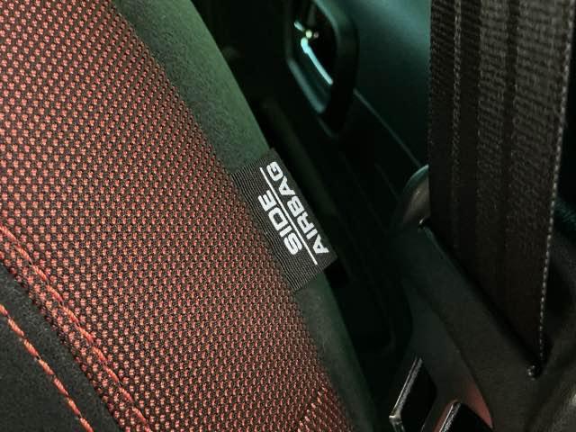 Ｎ－ＯＮＥ ＲＳ　ホンダ認定中古車　社外ドラレコ前後　サイドカーテンエアバック　記録簿　クリアランスソナー　シートヒータ　横滑り防止機能　インテリキー　ＥＴＣ付き　ＡＡＣ　オートクルーズコントロール　Ｂカメ　Ａライト（12枚目）