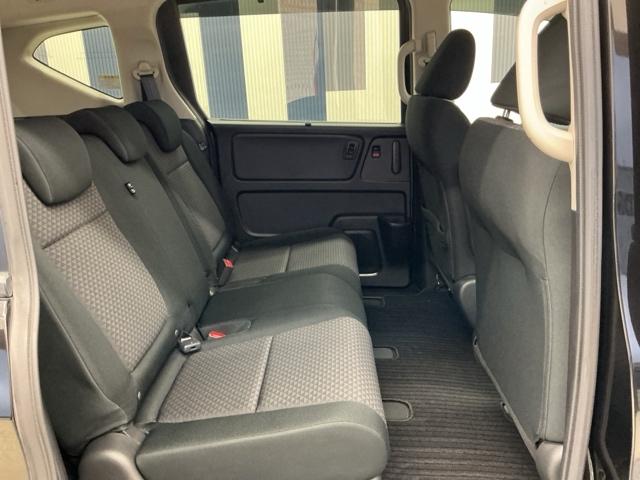 フリード+ G・ホンダセンシング ホンダ認定中古車 ワンオーナー 純正ナビ プリクラッシュ Bモニター 両側オートスライドドア パワーウインド スマートキー 両席エアバック PS フルセグ アイドリングS 盗難警報装置 クルコン(15枚目)