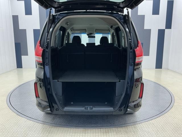 フリード+ G・ホンダセンシング ホンダ認定中古車 ワンオーナー 純正ナビ プリクラッシュ Bモニター 両側オートスライドドア パワーウインド スマートキー 両席エアバック PS フルセグ アイドリングS 盗難警報装置 クルコン(19枚目)