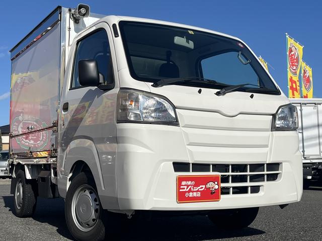 スタンダード　移動販売車（コンビニ仕様）　冷凍機－５度設定　スタンバイ　ショーケース　ベースグレード　４ＷＤ　ＡＴ　エアコン　運転席エアバッグ　助手席エアバッグ(4枚目)