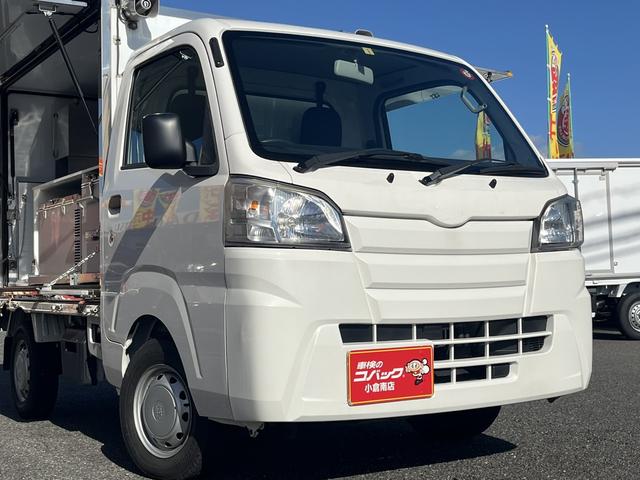 スタンダード　移動販売車（コンビニ仕様）　冷凍機－５度設定　スタンバイ　ショーケース　ベースグレード　４ＷＤ　ＡＴ　エアコン　運転席エアバッグ　助手席エアバッグ(10枚目)