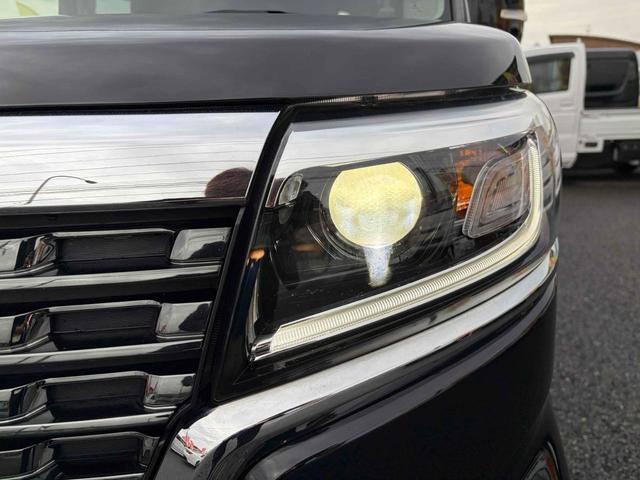 スペーシアカスタム ハイブリッドＸＳ　ワンオーナー　禁煙車　ドラレコ　ＥＴＣ　バックカメラ　両側電動スライドドア　フルセグナビ　ＴＶ　クリアランスソナー　レーンアシスト　衝突被害軽減システム　オートライト　ＬＥＤヘッドランプ　スマートキー（14枚目）