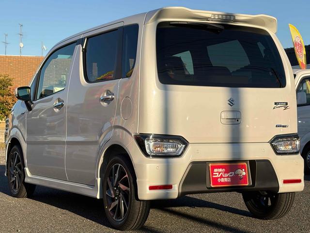 ワゴンRカスタムZ ハイブリッドZX 届出済未使用車 クリアランスソナー オートクルーズコントロール レーンアシスト 衝突被害軽減システム オートライト LEDヘッドランプ スマートキー 電動格納ミラー シートヒーター ベンチシート(12枚目)
