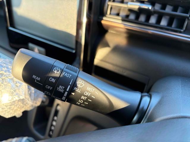 ワゴンRカスタムZ ハイブリッドZX 届出済未使用車 クリアランスソナー オートクルーズコントロール レーンアシスト 衝突被害軽減システム オートライト LEDヘッドランプ スマートキー 電動格納ミラー シートヒーター ベンチシート(22枚目)