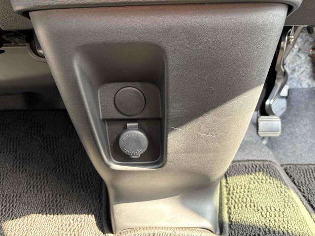 スペーシア ハイブリッドＸ　全周囲カメラ　両側電動スライドドア　ナビ　ＴＶ　クリアランスソナー　衝突被害軽減システム　オートライト　ＬＥＤヘッドランプ　スマートキー　アイドリングストップ　電動格納ミラー　シートヒーター（29枚目）