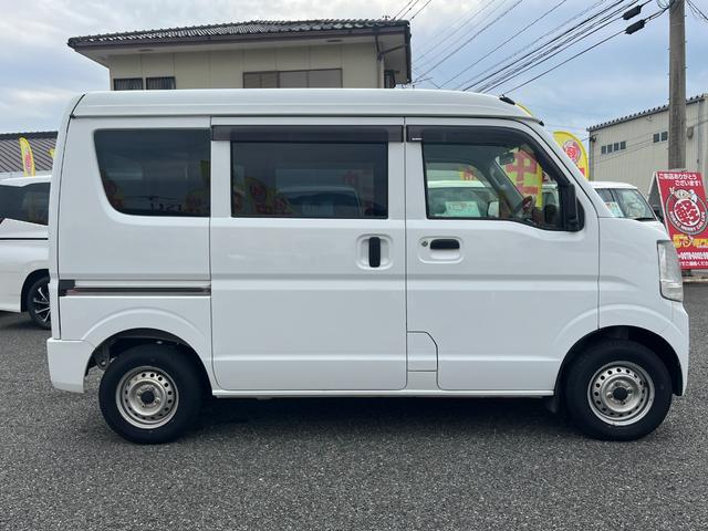 エブリイ ＰＡ　４ＡＴ　タイヤ４本新品　車検整備付　エアコン　パワステ　運転席エアバック　助手席エアバック　内外装仕上済　走行距離１０９０００Ｋｍ（9枚目）