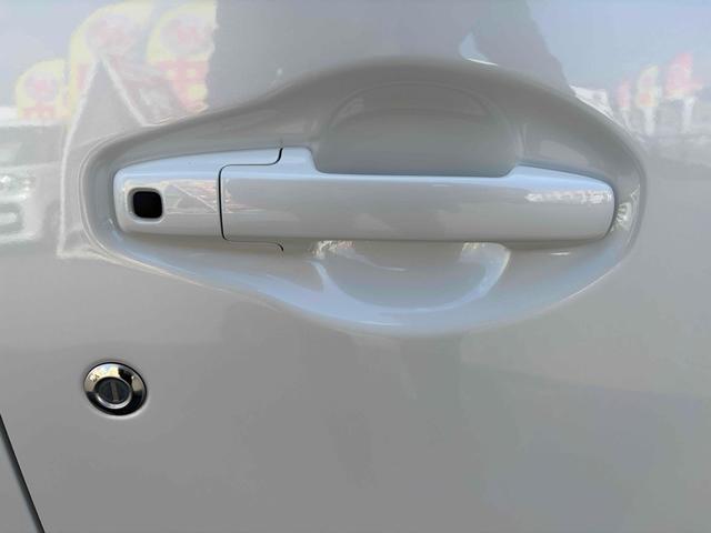 ワゴンＲ ハイブリッドＦＸ－Ｓ　クリアランスソナー　オートクルーズコントロール　レーンアシスト　衝突被害軽減システム　オートライト　スマートキー　アイドリングストップ　電動格納ミラー　シートヒーター　ベンチシート　ＣＶＴ（16枚目）