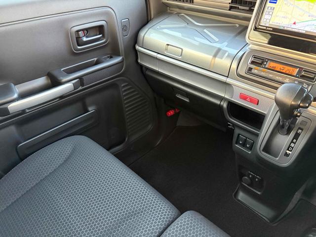 スペーシアギア ハイブリッドＸＺ　ドライブレコーダー　ＥＴＣ　両側電動スライドドア　ナビ　ＴＶ　クリアランスソナー　オートクルーズコントロール　レーンアシスト　衝突被害軽減システム　オートライト　ＬＥＤヘッドランプ　スマートキー（35枚目）