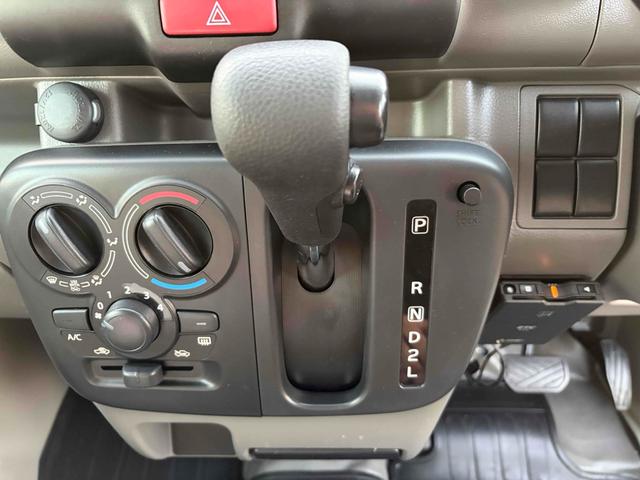 エブリイ ＰＣ　福岡県内のみ販売　２年保証　ＡＴ　ＥＴＣ　両側スライドドア　キーレスエントリー　盗難防止システム　ＡＢＳ　エアコン　パワーステアリング　パワーウィンドウ（24枚目）