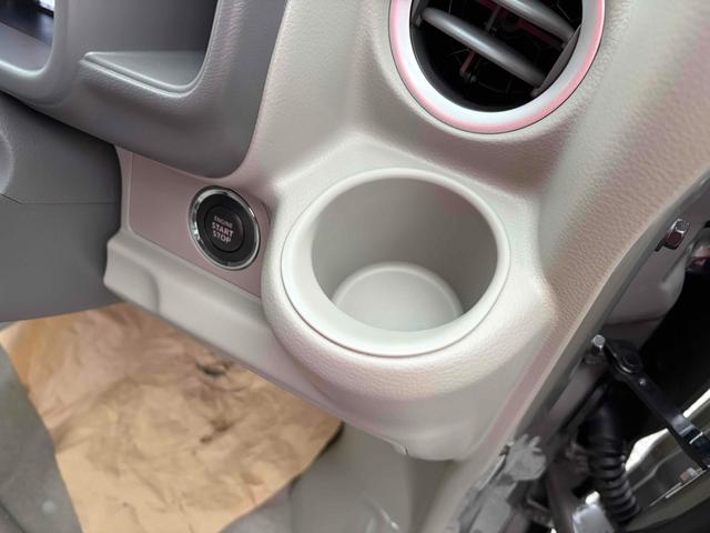 エブリイワゴン ＰＺターボ　届出済未使用車　ディスプレイオーディオ　バックカメラ　両側スライド　クリアランスソナー　レーンアシスト　衝突軽減システム　オートライト　ＬＥＤヘッドランプ　スマートキー　電動格納ミラー　シートヒーター（31枚目）