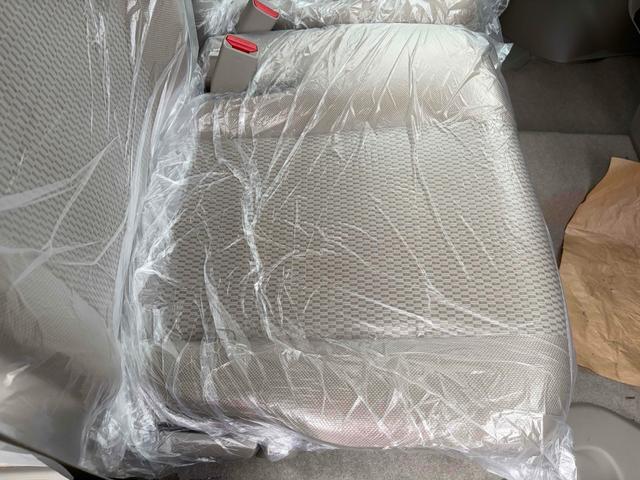 エブリイワゴン ＰＺターボ　届出済未使用車　ディスプレイオーディオ　バックカメラ　両側スライド　クリアランスソナー　レーンアシスト　衝突軽減システム　オートライト　ＬＥＤヘッドランプ　スマートキー　電動格納ミラー　シートヒーター（34枚目）