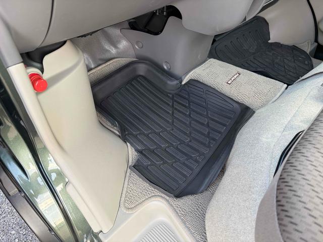 エブリイ ＰＣリミテッド　ＡＴ　衝突被害軽減システム　クリアランスソナー　レーンアシスト　ドライブレコーダー　ナビ　両側スライドドア　キーレスエントリー　電動格納ミラー　オートライト　盗難防止システム　ＡＢＳ　ＥＳＣ（37枚目）