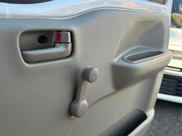 エブリイ PA AT 2年保証 ETC 両側スライドドア 盗難防止システム ABS ESC エアコン パワーステアリング 運転席エアバッグ(27枚目)