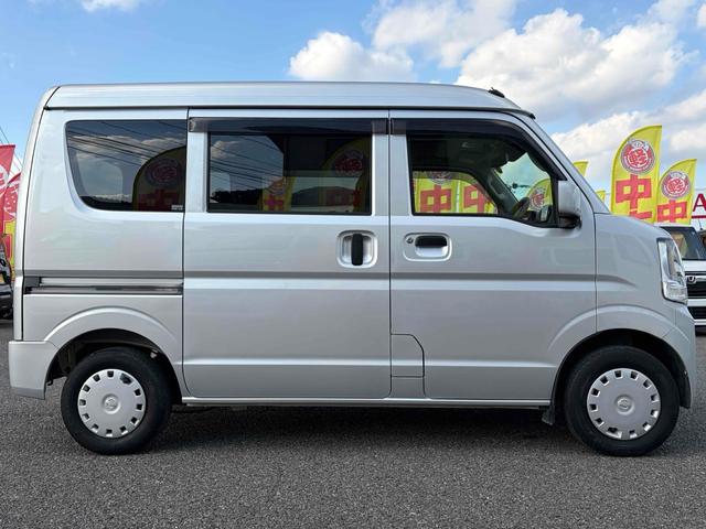 NV100クリッパーバン GXターボ AT タイヤ2本新品 キーレス新品 衝突軽減システム クリアランスソナー レーンアシスト 両側スライドドア 電動格納ミラー オートライト ABS ESC エアコン パワーステアリング パワーウィンドウ(9枚目)