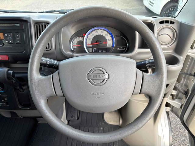 NV100クリッパーバン GXターボ AT タイヤ2本新品 キーレス新品 衝突軽減システム クリアランスソナー レーンアシスト 両側スライドドア 電動格納ミラー オートライト ABS ESC エアコン パワーステアリング パワーウィンドウ(19枚目)