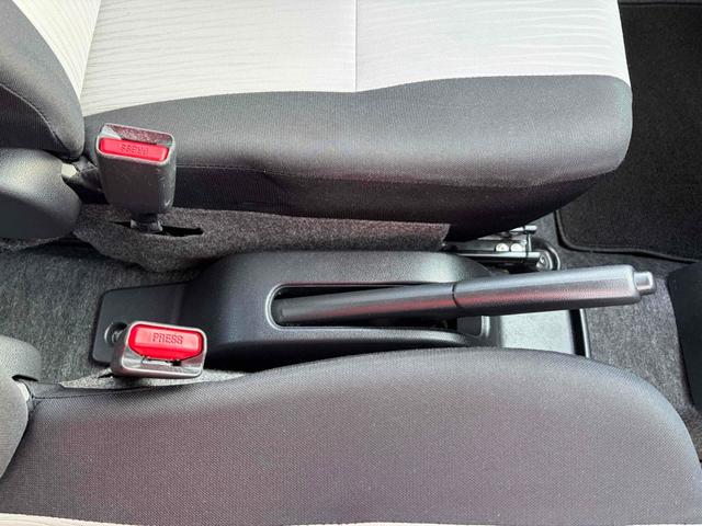 ミライース Ｌ　ＳＡＩＩＩ　ワンオーナー　禁煙車　　クリアランスソナー　衝突被害軽減システム　オートマチックハイビーム　キーレスエントリー　ＣＶＴ　盗難防止システム　ＡＢＳ　ＥＳＣ　ＣＤ（25枚目）