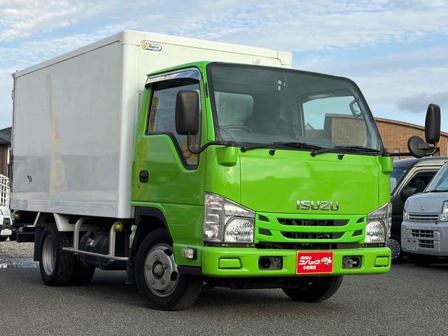 エルフトラック 冷蔵冷凍車　－３０度設定　低温冷凍　ＡＴ　タイヤ５本新品　東プレ（ＭＪ２２ＬＯＣ）　車両総重量４１７５ｋｇ　バックカメラ　２ｔベース　ショート　最大積載量１５００ｋｇ内寸（縦３０４ｃｍ横１５７ｃｍ高さ１３２ｃｍ）（8枚目）