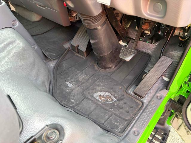 エルフトラック 冷蔵冷凍車　－３０度設定　低温冷凍　ＡＴ　タイヤ５本新品　東プレ（ＭＪ２２ＬＯＣ）　車両総重量４１７５ｋｇ　バックカメラ　２ｔベース　ショート　最大積載量１５００ｋｇ内寸（縦３０４ｃｍ横１５７ｃｍ高さ１３２ｃｍ）（48枚目）