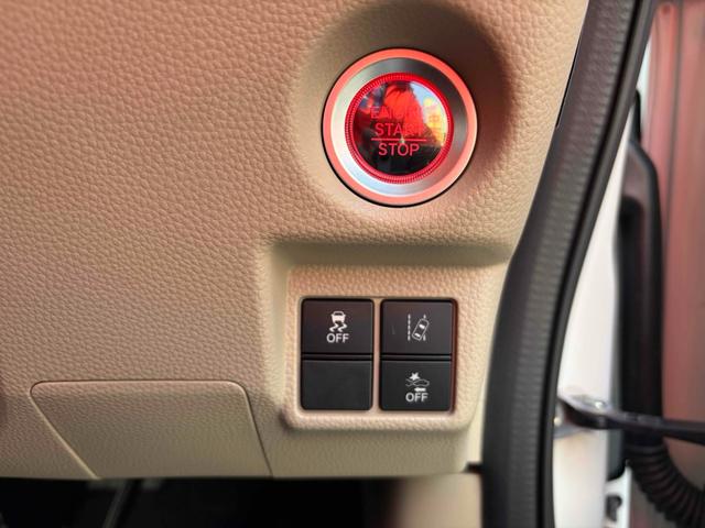 Ｎ－ＢＯＸ Ｇホンダセンシング　ワンオーナー　禁煙車　１年保証　ドライブレコーダー　ＥＴＣ　バックカメラ　両側スライドドア　ナビ　ＴＶ　オートクルーズコントロール　レーンアシスト　衝突軽減システム　オートライト　ＬＥＤヘッドランプ（32枚目）