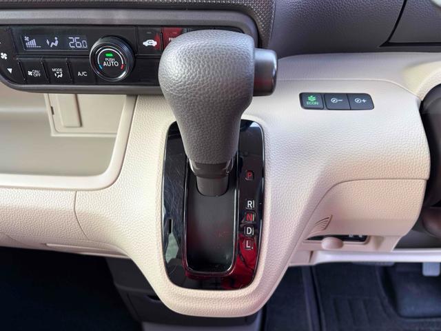 Ｎ－ＢＯＸ Ｇホンダセンシング　ワンオーナー　禁煙車　１年保証　ＥＴＣ　バックカメラ　両側スライドドア　ナビ　ＴＶ　クリアランスソナー　オートクルーズコントロール　レーンアシスト　衝突軽減システム　オートライト　ＬＥＤヘッドランプ（28枚目）