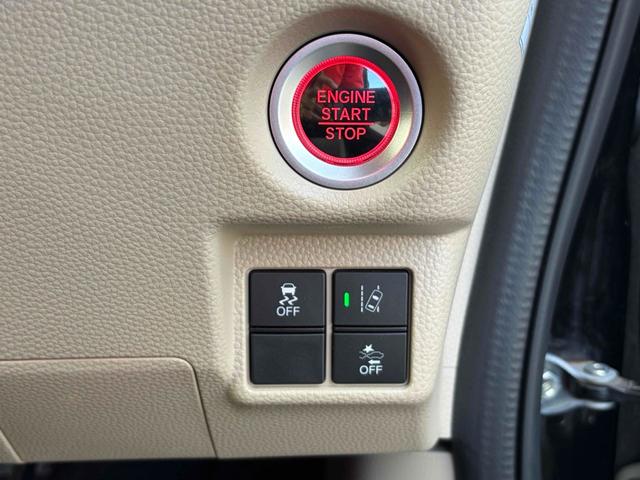 Ｎ－ＢＯＸ Ｇホンダセンシング　ワンオーナー　禁煙車　１年保証　ＥＴＣ　バックカメラ　両側スライドドア　ナビ　ＴＶ　クリアランスソナー　オートクルーズコントロール　レーンアシスト　衝突軽減システム　オートライト　ＬＥＤヘッドランプ（32枚目）