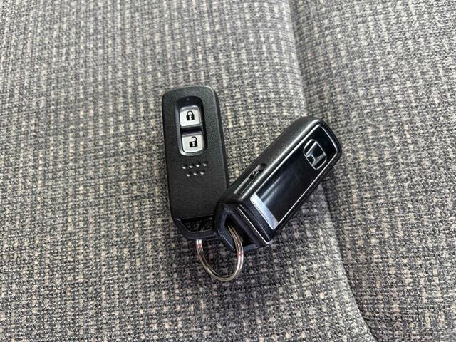 Ｎ－ＢＯＸ Ｇホンダセンシング　ワンオーナー　禁煙車　１年保証　ＥＴＣ　バックカメラ　両側スライドドア　ナビ　ＴＶ　クリアランスソナー　オートクルーズコントロール　レーンアシスト　衝突軽減システム　オートライト　ＬＥＤヘッドランプ（51枚目）