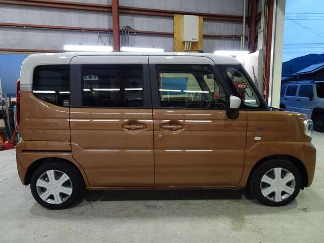 スペーシア ハイブリッドX 8インチ大画面ナビ フルセグTV バックカメラ Bluetooth 両側パワースライドドア LEDヘッドランプ ルーフサーキュレーター(4枚目)