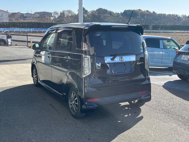 Ｎ－ＷＧＮカスタム Ｇ　安心パッケージ　シティブレーキアシスト　純正ナビ　バックカメラ　ＥＴＣ　スマートキープッシュスタート（7枚目）