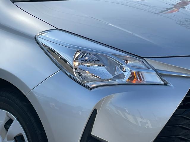 ヴィッツ F セーフティーエディションII ETC バックカメラ レーンアシスト 衝突被害軽減システム オートマチックハイビーム スマートキー 電動格納ミラー CVT 盗難防止システム 衝突安全ボディ 記録簿 ABS ESC CD USB(25枚目)