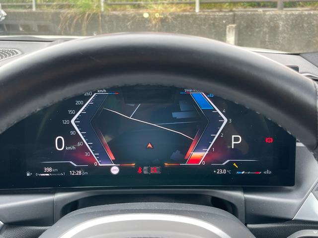 ３シリーズ ３２０ｄ　ｘＤｒｉｖｅツーリング　Ｍスポーツ　サンルーフ　純正ドライブレコーダー　バックカメラ　ナビ　クリアランスソナー　追従クルーズコントロール　パークアシスト　衝突被害軽減システム　オートマチックハイビーム　オートライト　ＬＥＤヘッドランプ（46枚目）
