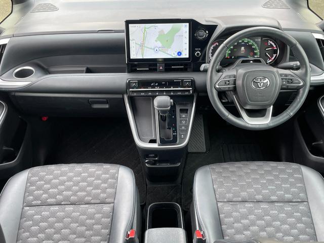 ヴォクシー S-Z ワンオーナー 純正10.5インチナビ フルセグTV DVD バックカメラ ETC2.0 衝突被害軽減ブレーキ 追従クルーズコントロール ブラインドスポットモニター 両側パワースライドドア オートライト(2枚目)