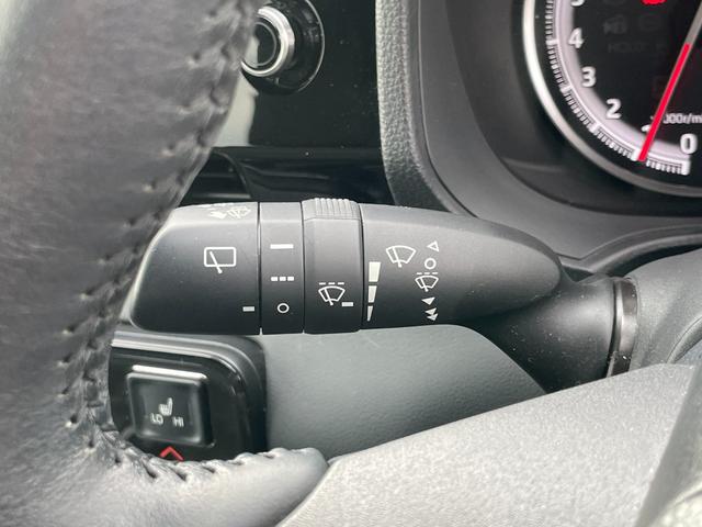 ヴォクシー S-Z ワンオーナー 純正10.5インチナビ フルセグTV DVD バックカメラ ETC2.0 衝突被害軽減ブレーキ 追従クルーズコントロール ブラインドスポットモニター 両側パワースライドドア オートライト(49枚目)