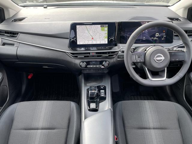 ノート Ｘ　純正ナビ　フルセグＴＶ　ＥＴＣ２．０　純正ドライブレコーダー　デジタルインナーミラー　衝突被害軽減システム　アルミホイール　オートライト　オートハイビーム　スマートキー　電動格納ミラー　ワイヤレス充電（2枚目）