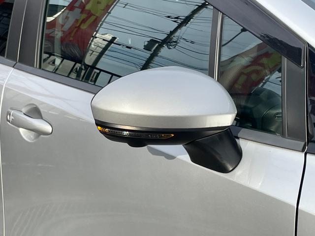 ノート Ｘ　純正ナビ　フルセグＴＶ　ＥＴＣ２．０　純正ドライブレコーダー　デジタルインナーミラー　衝突被害軽減システム　アルミホイール　オートライト　オートハイビーム　スマートキー　電動格納ミラー　ワイヤレス充電（24枚目）