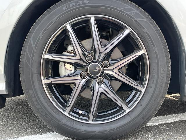 ノート Ｘ　純正ナビ　フルセグＴＶ　ＥＴＣ２．０　純正ドライブレコーダー　デジタルインナーミラー　衝突被害軽減システム　アルミホイール　オートライト　オートハイビーム　スマートキー　電動格納ミラー　ワイヤレス充電（26枚目）