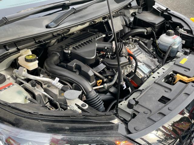 ノート Ｘ　純正ナビ　フルセグＴＶ　ＥＴＣ２．０　純正ドライブレコーダー　デジタルインナーミラー　衝突被害軽減システム　アルミホイール　オートライト　オートハイビーム　スマートキー　電動格納ミラー　ワイヤレス充電（31枚目）