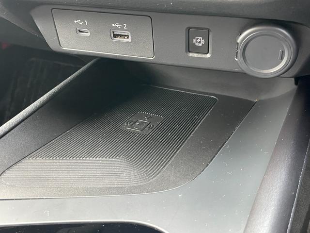 ノート Ｘ　純正ナビ　フルセグＴＶ　ＥＴＣ２．０　純正ドライブレコーダー　デジタルインナーミラー　衝突被害軽減システム　アルミホイール　オートライト　オートハイビーム　スマートキー　電動格納ミラー　ワイヤレス充電（36枚目）