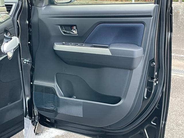 ルーミー カスタムG-T ワンオーナー 全周囲カメラ TV 両側電動スライドドア クリアランスソナー 追従クルーズコントロール 衝突被害軽減システム アルミホイール オートライト LEDヘッドランプ スマートキー 電格ミラー(36枚目)