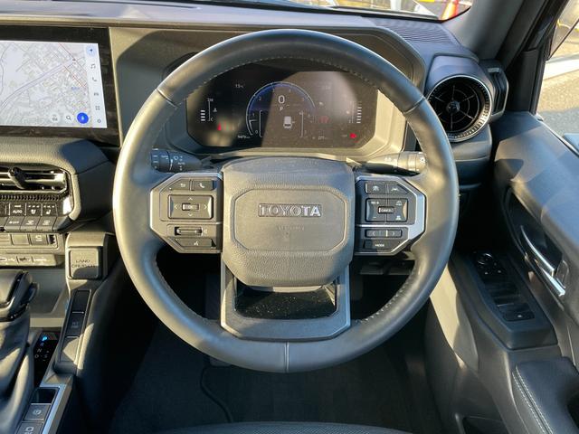 ランドクルーザー250 VX ワンオーナー ディスプレイオーディオ TV パノラミックビューモニター ETC2.0 ムーンルーフ 衝突被害軽減ブレーキ 追従クルーズコントロール シートベンチレーター 丸目LEDヘッドライト(3枚目)