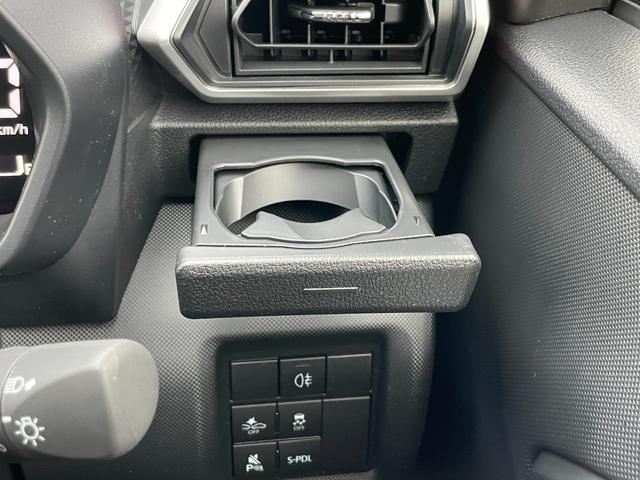 ライズ Ｚ　ワンオーナー　フルセグＴＶ　バックカメラ　９インチディスプレイオーディオ　ＥＴＣ２．０　衝突被害軽減ブレーキ　追従クルコン　ブラインドスポットモニター　マット　インテリアイルミ　ドアハンドルイルミ（11枚目）