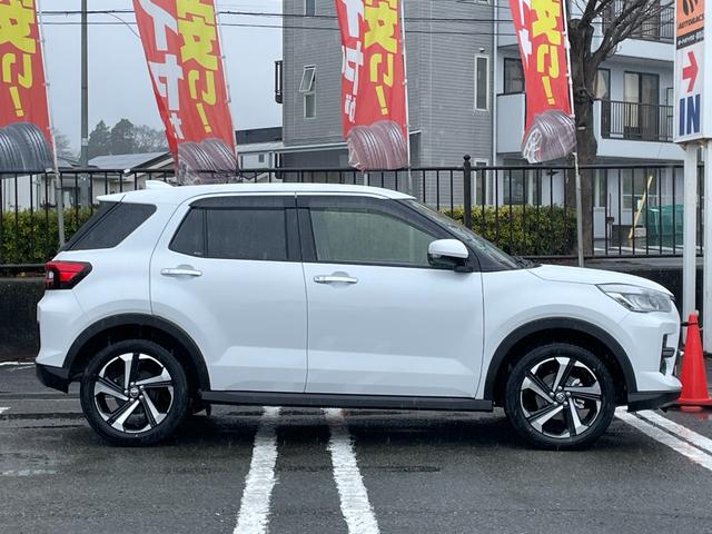 ライズ Ｚ　ワンオーナー　フルセグＴＶ　バックカメラ　９インチディスプレイオーディオ　ＥＴＣ２．０　衝突被害軽減ブレーキ　追従クルコン　ブラインドスポットモニター　マット　インテリアイルミ　ドアハンドルイルミ（15枚目）