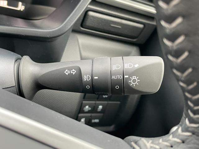 ライズ Ｚ　ワンオーナー　フルセグＴＶ　バックカメラ　９インチディスプレイオーディオ　ＥＴＣ２．０　衝突被害軽減ブレーキ　追従クルコン　ブラインドスポットモニター　マット　インテリアイルミ　ドアハンドルイルミ（37枚目）