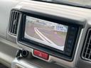 バックカメラも付いています。駐車の時に便利なのはもちろんの事、後方死角にいる子供たちに気が付くことができるので安心安全ですね
