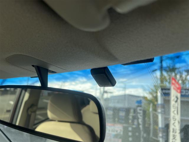 N-ONE G・Lパッケージ キーレス フルセグ ナビ&TV エアバッグ オートマ フル装備 HIDヘッドライト ETC バックカメラ スマートキー(14枚目)