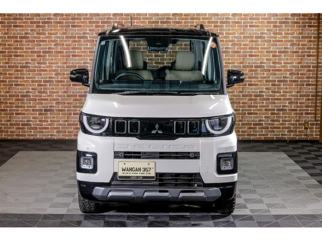 デリカミニ T プレミアム デリマルパッケージ WANGAN357リフトアップキット ラテラルロッド 新品装着 純正12.3インチナビゲーション 純正色ホワイトパール ブラックマイカ ツートーン 15インチタイヤホイール(5枚目)