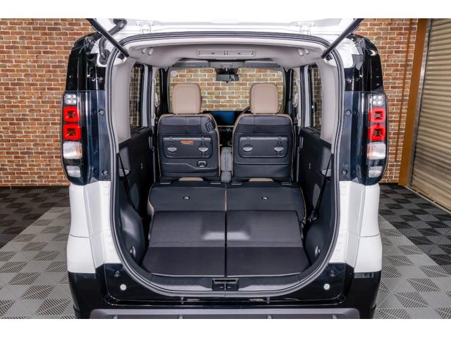 デリカミニ T プレミアム デリマルパッケージ WANGAN357リフトアップキット ラテラルロッド 新品装着 純正12.3インチナビゲーション 純正色ホワイトパール ブラックマイカ ツートーン 15インチタイヤホイール(24枚目)