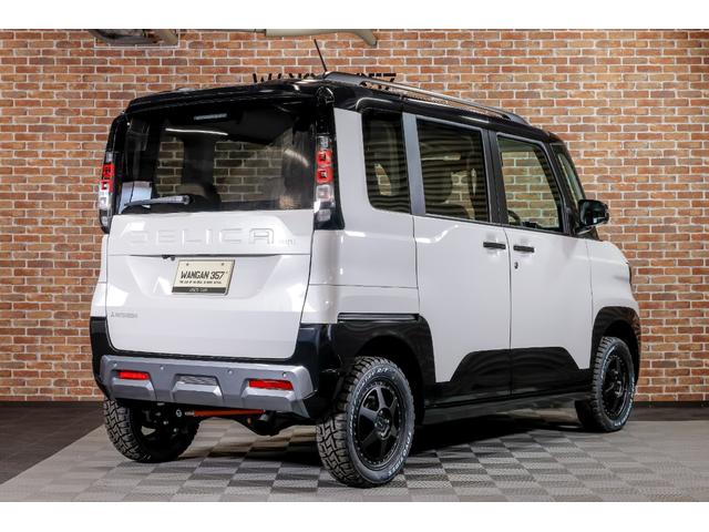 デリカミニ T プレミアム デリマルパッケージ WANGAN357リフトアップキット ラテラルロッド 新品装着 純正12.3インチナビゲーション 純正色ホワイトパール ブラックマイカ ツートーン 15インチタイヤホイール(40枚目)