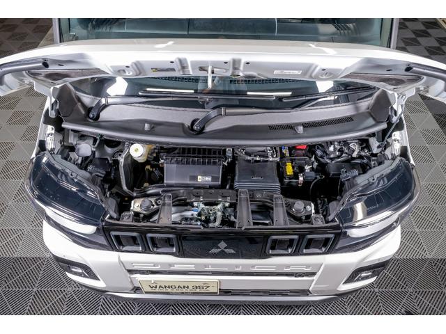 デリカミニ T プレミアム デリマルパッケージ WANGAN357リフトアップキット ラテラルロッド 新品装着 純正12.3インチナビゲーション 純正色ホワイトパール ブラックマイカ ツートーン 15インチタイヤホイール(59枚目)